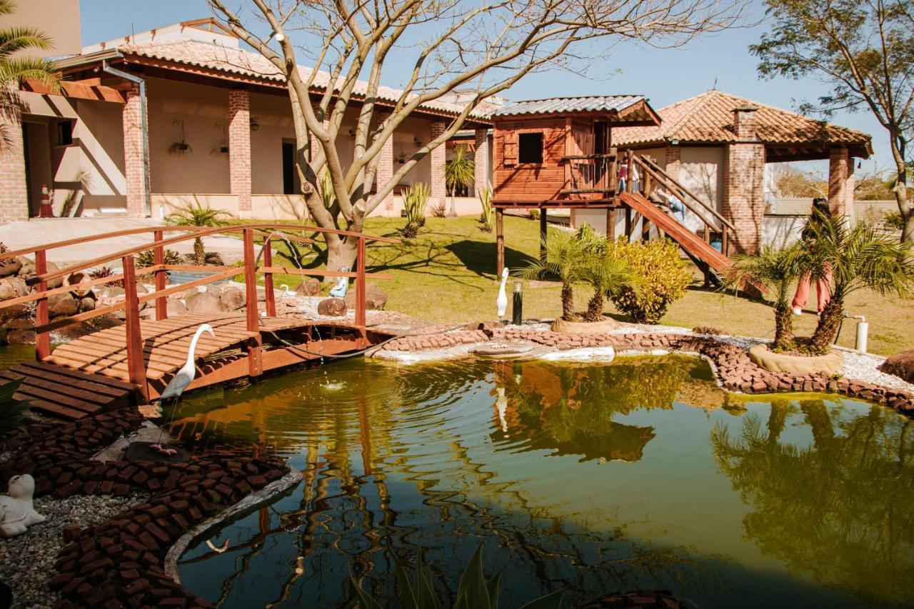 Hotel Rancho Pedras