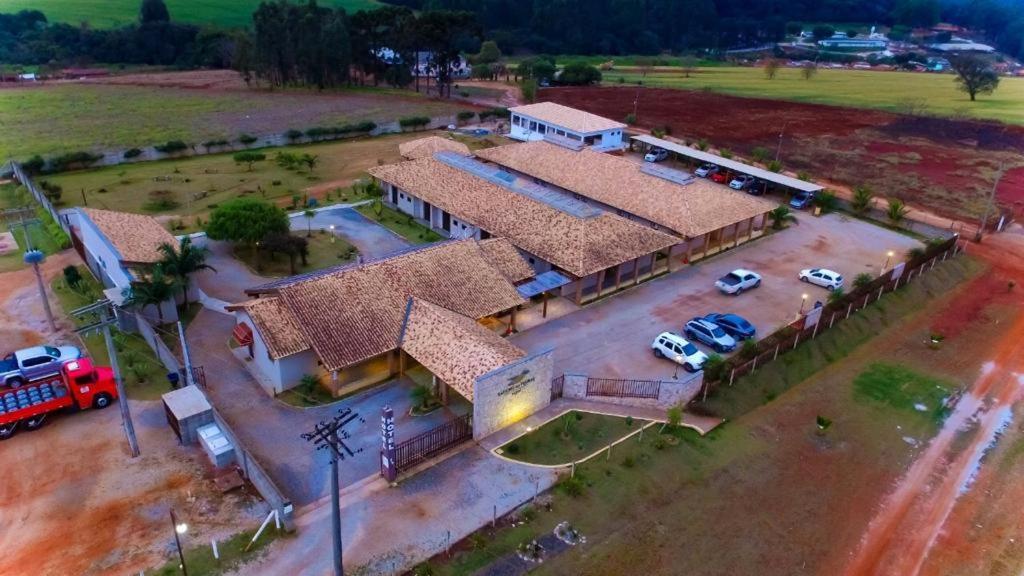 Rancho Pedras Hotel *